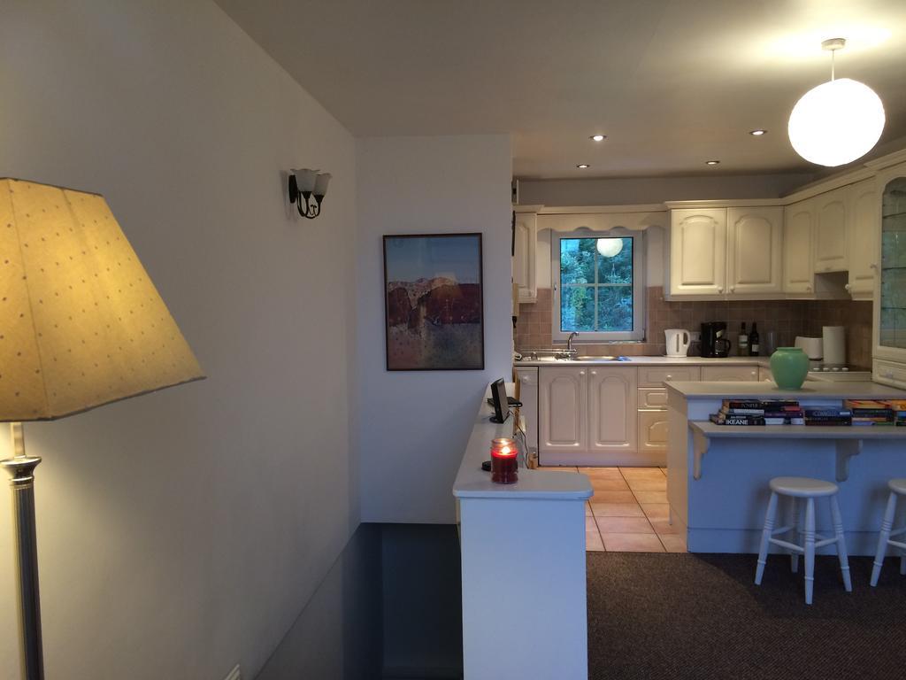 Heart Of Kinsale Villa Phòng bức ảnh